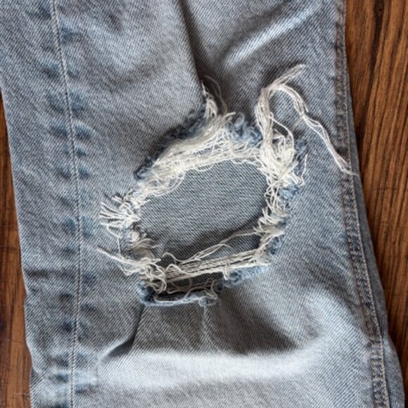 AE Ripped '90s Skinny Jean - Picture 5 of 11